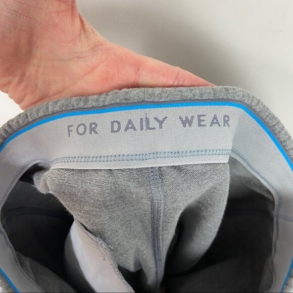 NEW‎ Mack Weldon Sweatshort Ace Small Tailored Micro Brush Terry Heather Grey S - Picture 7 of 14